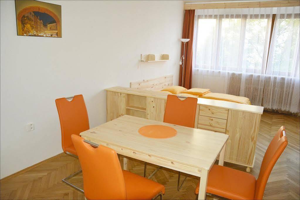 براغ Apartmany Machek المظهر الخارجي الصورة