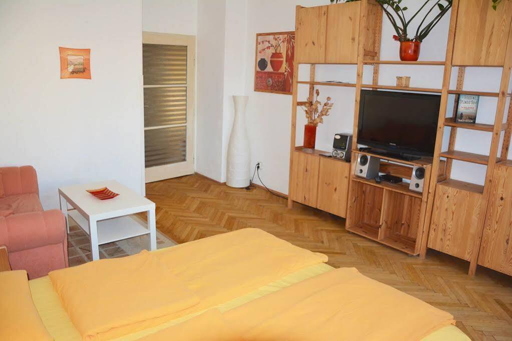 براغ Apartmany Machek المظهر الخارجي الصورة